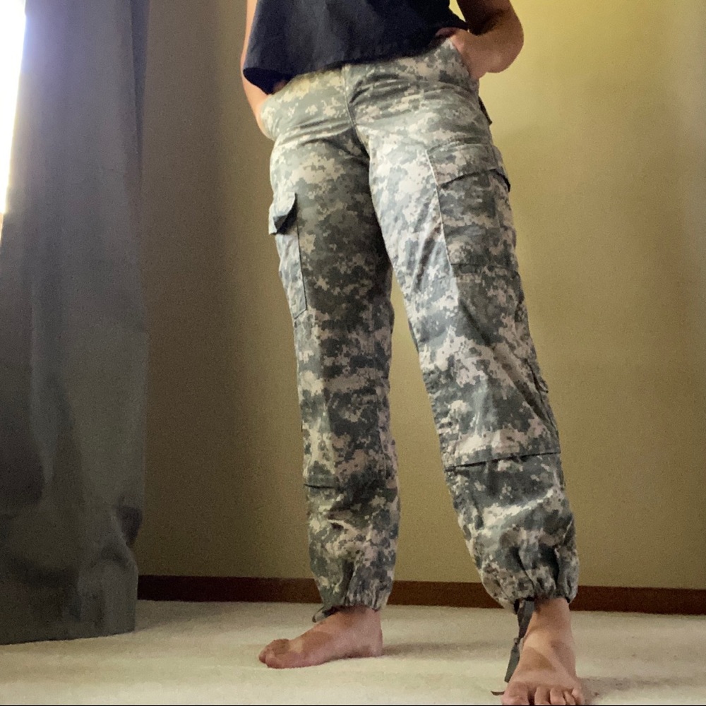 Digital military cargo pants